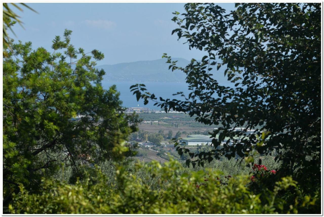Cozy Home With Great View In Ancient Corinth Exterior photo